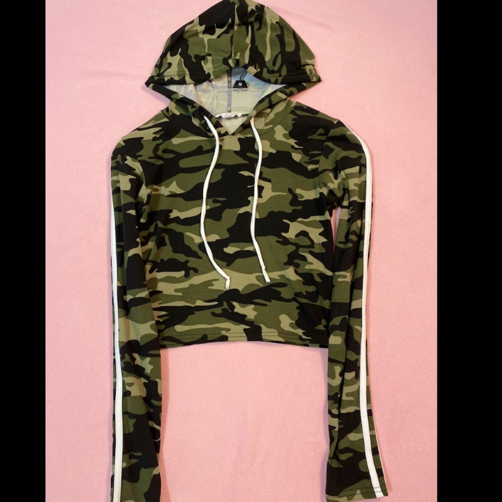 Long sleeved, tight fitting, hoodie shirt, camo!